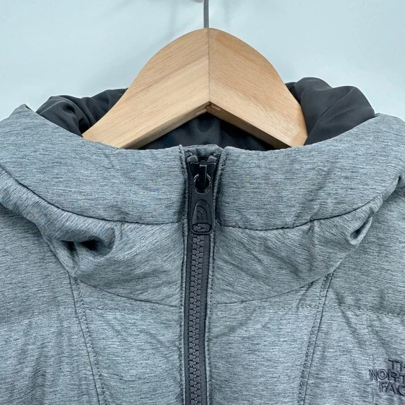 The North Face Metropolis Parka Gray Women XS Goose Down Hooded Puffer Jacket - Picture 3 of 6